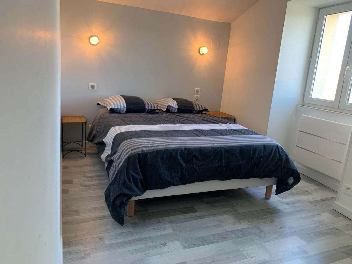 La Maison D'eloi Ferienhaus Montignac-Charente